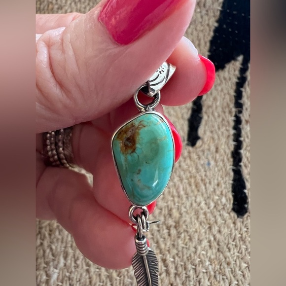 ❤️ Kingman Turquoise Navajo Southwestern Feather Sterling Pendant 5.6gm 2.34”L - Picture 10 of 15